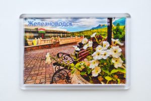 Магнит акриловый прямоугольный, размер 52 на 77 мм